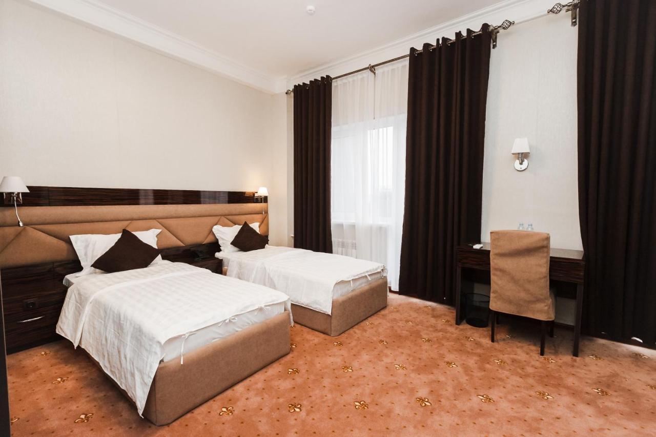 Beluga Hotel Atyrau Bagian luar foto