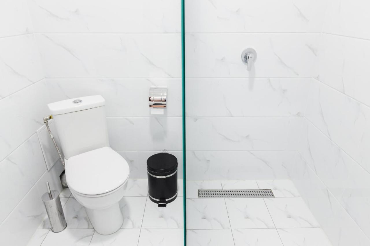 Beluga Hotel Atyrau Bagian luar foto