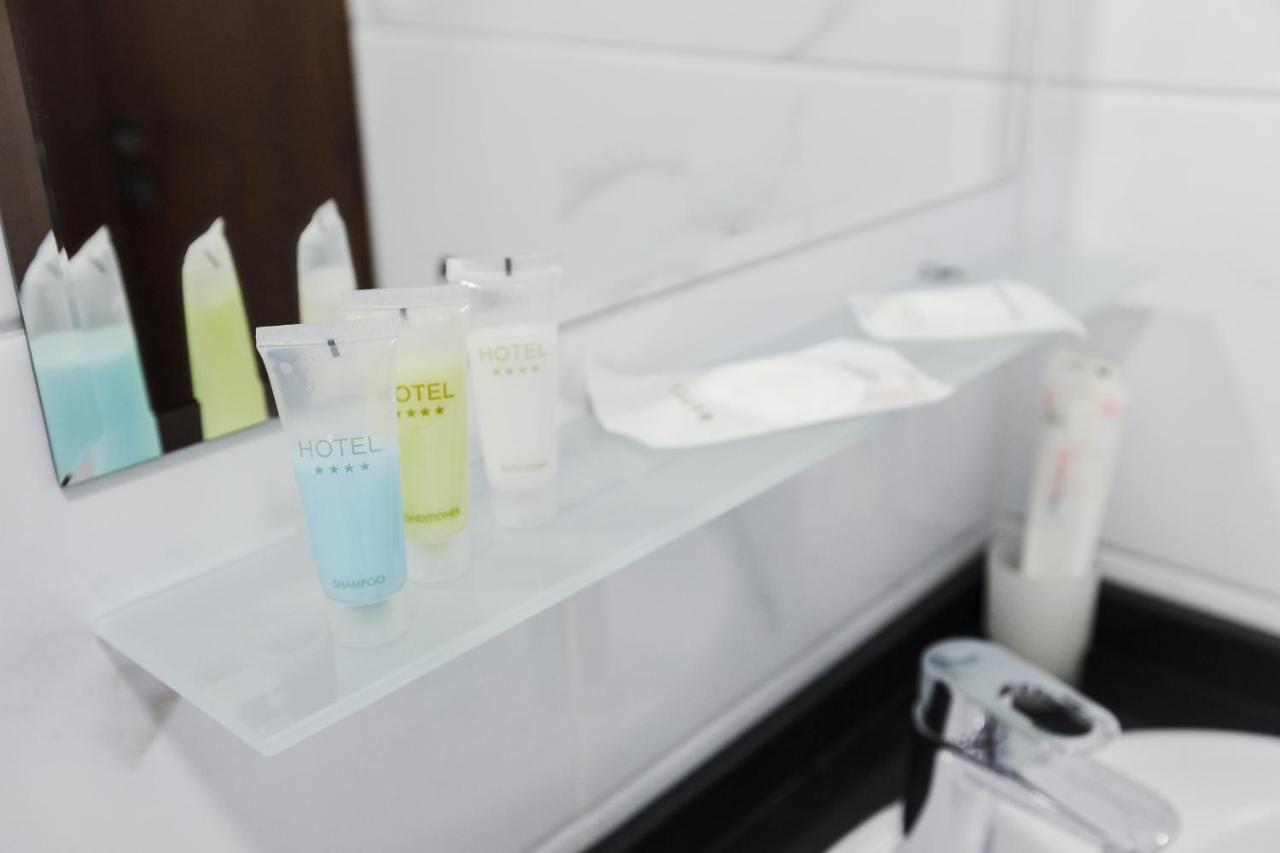 Beluga Hotel Atyrau Bagian luar foto